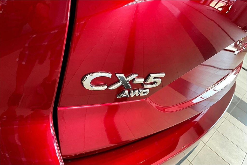 Thumbnail: 2021 Mazda CX-5 - 6