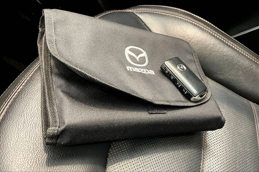 Thumbnail: 2021 Mazda CX-5 - 20