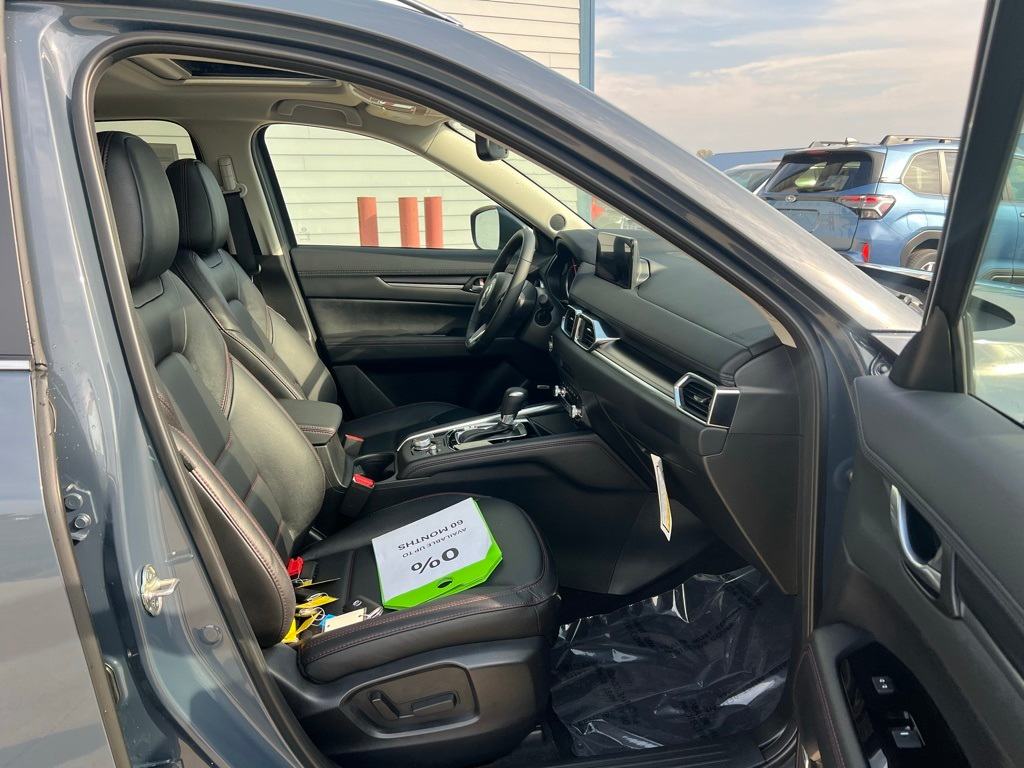 Thumbnail: 2025 Mazda CX-5 - 22