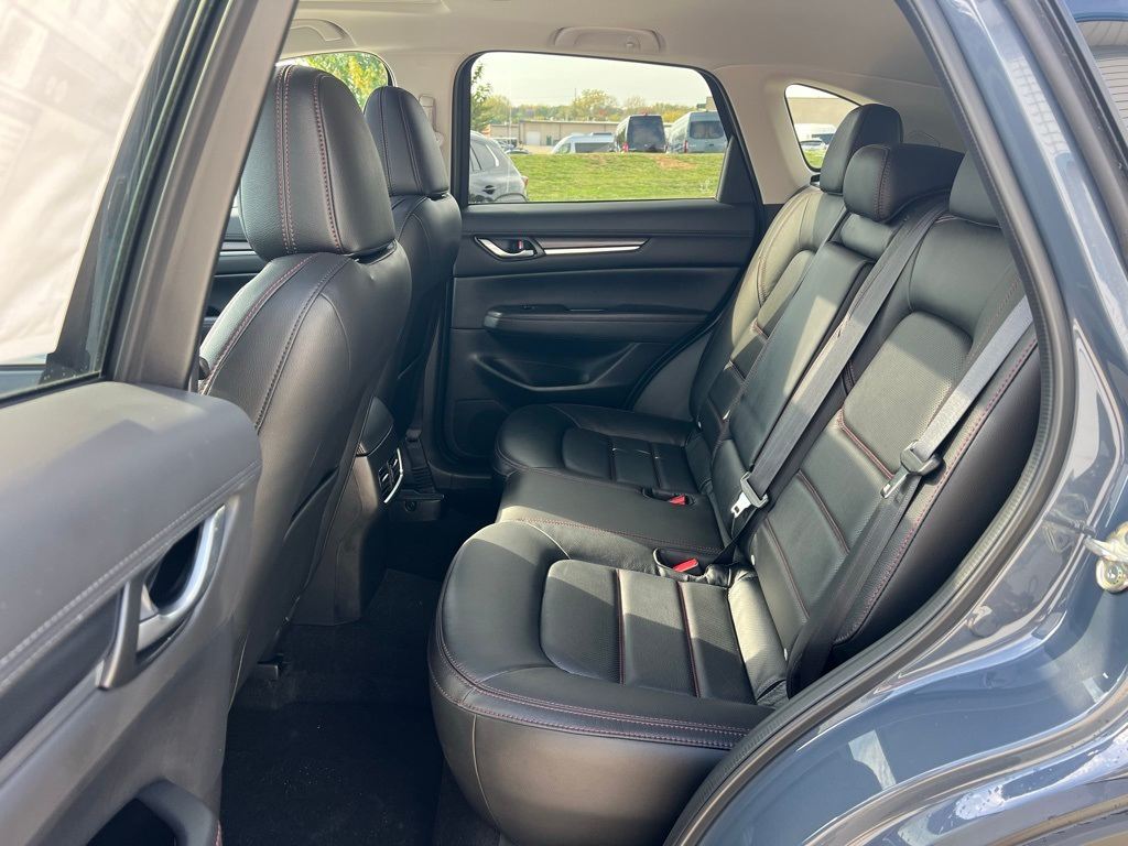 Thumbnail: 2025 Mazda CX-5 - 9