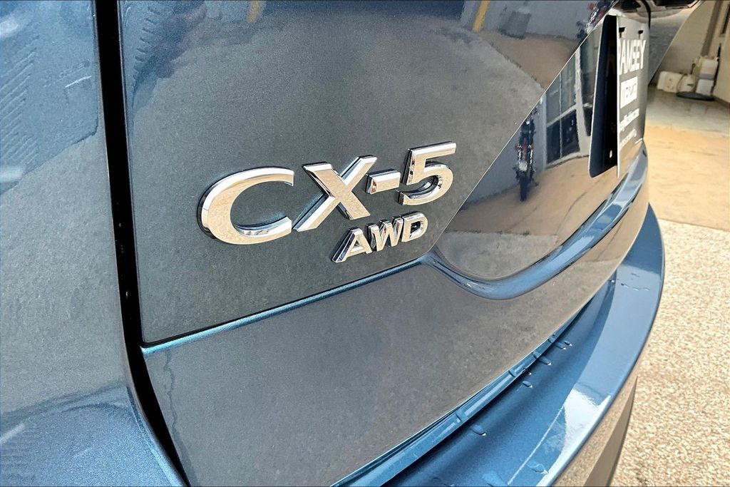 Thumbnail: 2022 Mazda CX-5 - 6