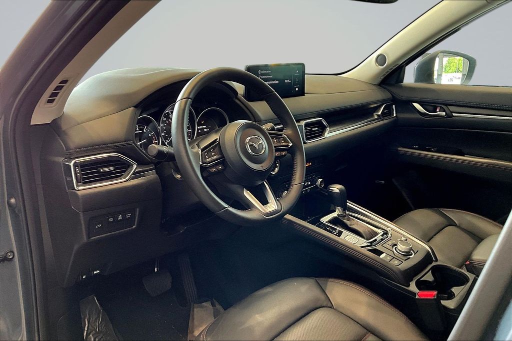 Thumbnail: 2025 Mazda CX-5 - 13