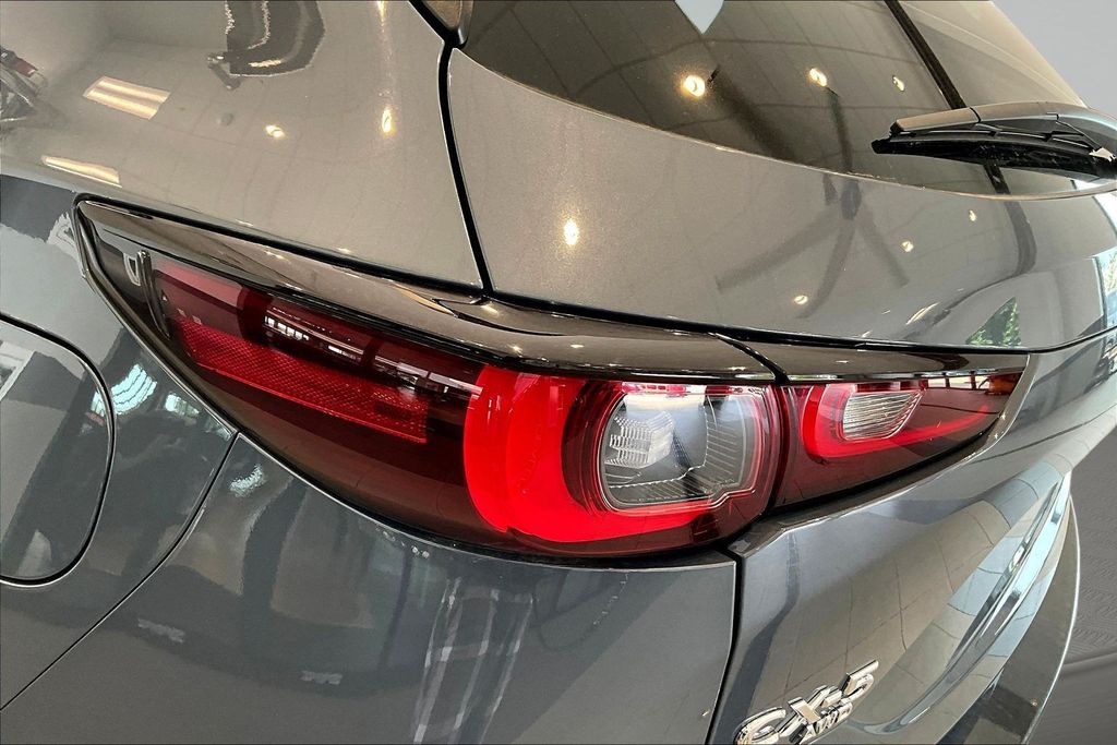 Thumbnail: 2025 Mazda CX-5 - 33