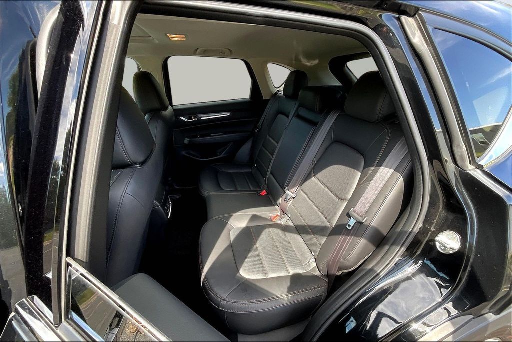 Thumbnail: 2021 Mazda CX-5 - 10