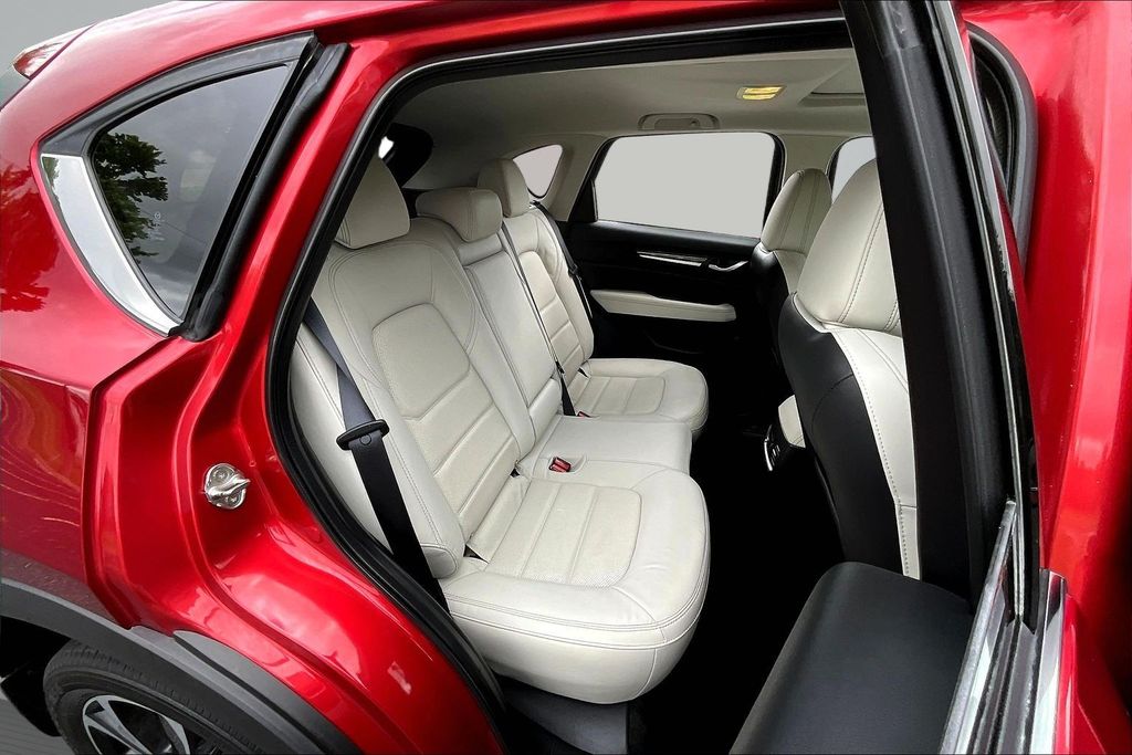 Thumbnail: 2023 Mazda CX-5 - 31