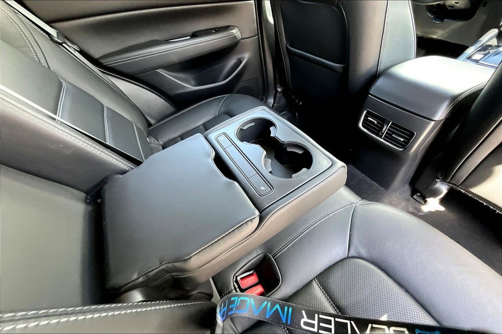 Thumbnail: 2025 Mazda CX-5 - 31