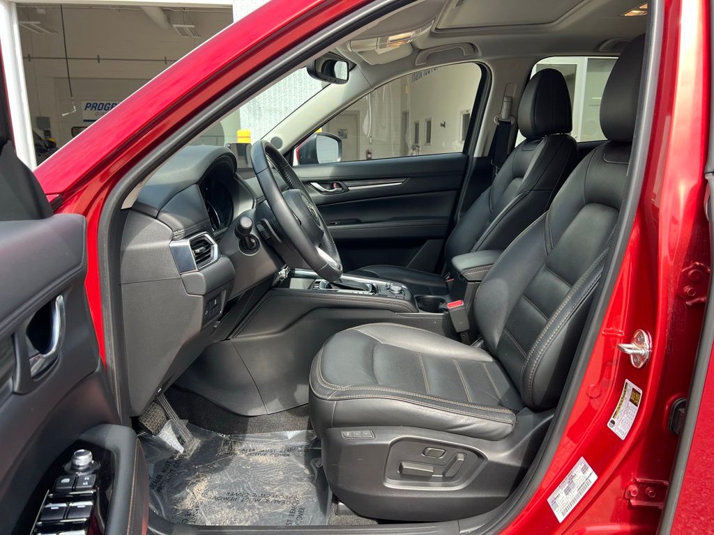 Thumbnail: 2022 Mazda CX-5 - 11