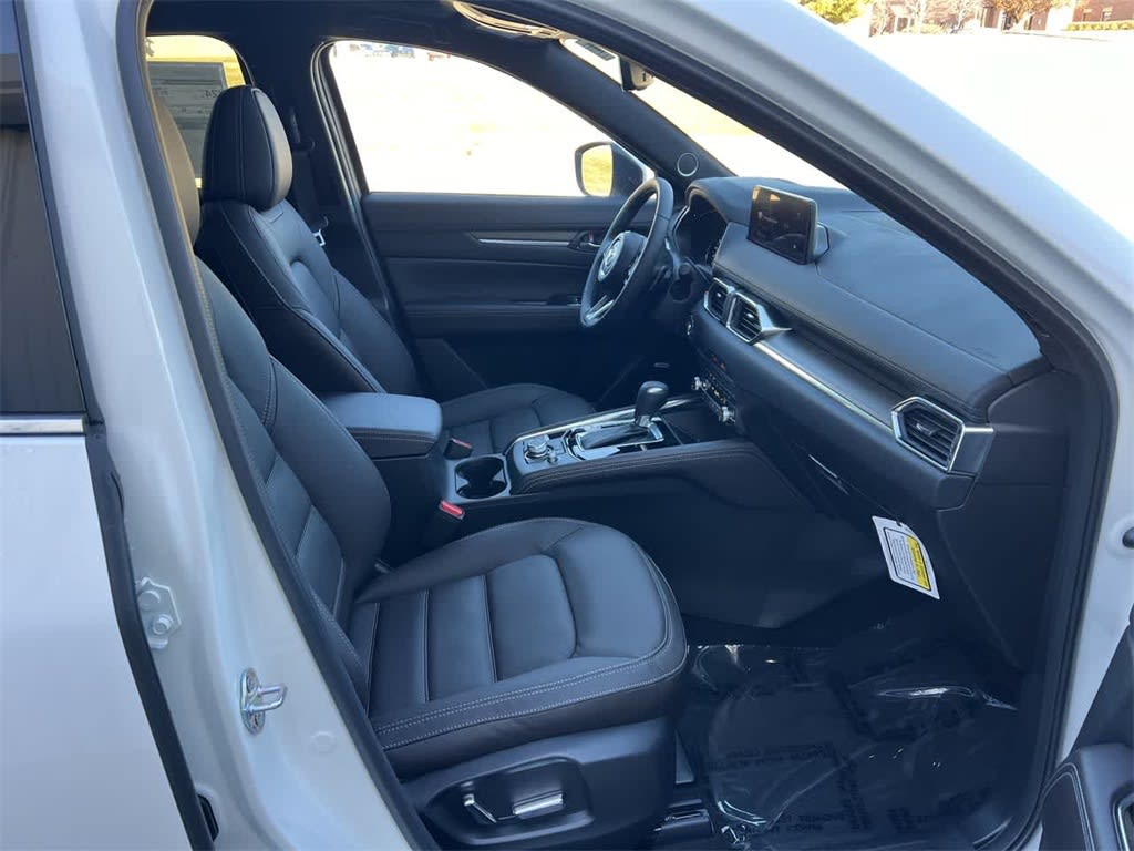 Thumbnail: 2025 Mazda CX-5 - 12