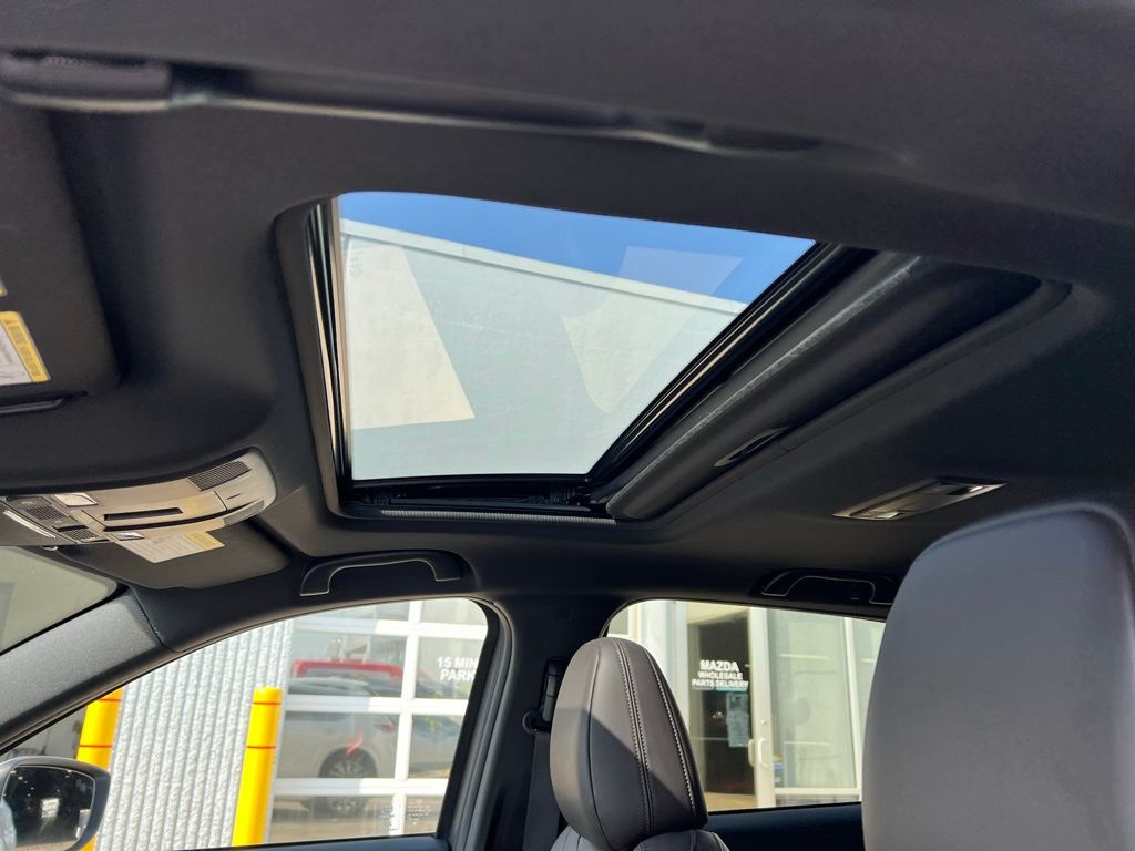 Thumbnail: 2023 Mazda CX-5 - 25