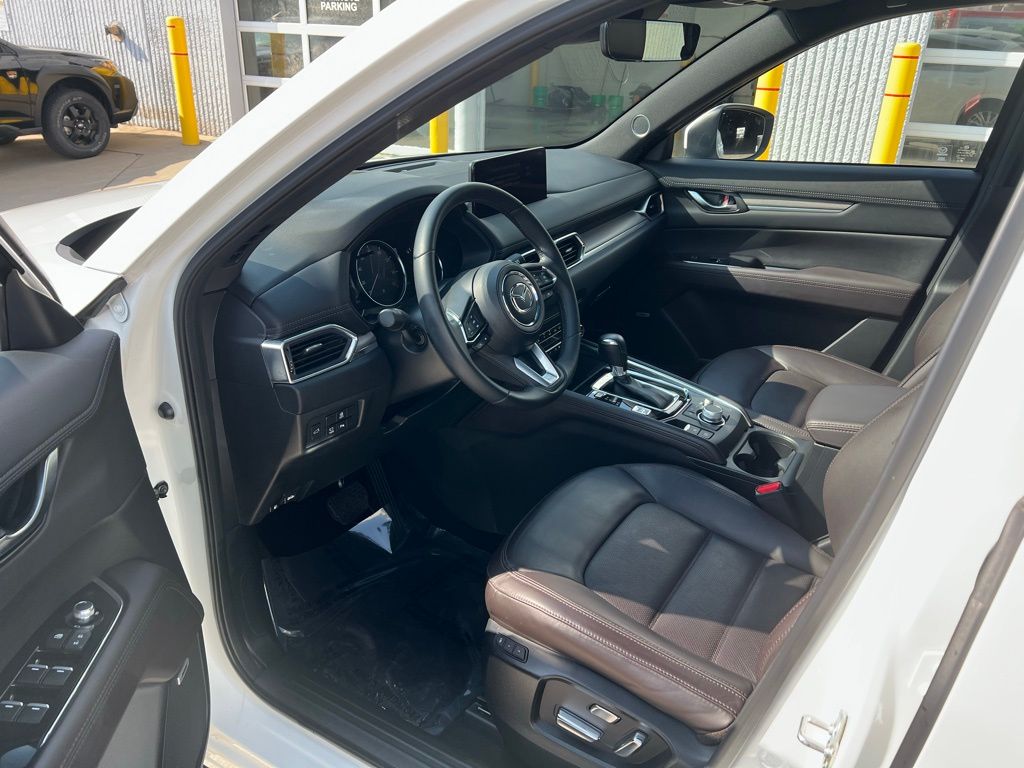 Thumbnail: 2023 Mazda CX-5 - 10