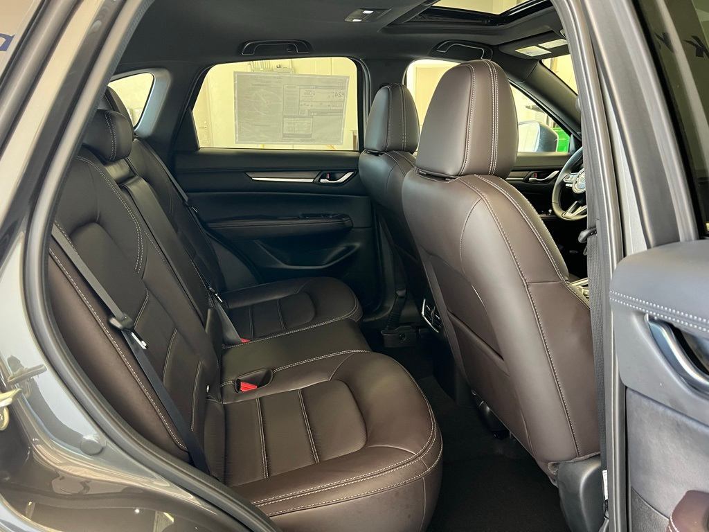 Thumbnail: 2025 Mazda CX-5 - 27