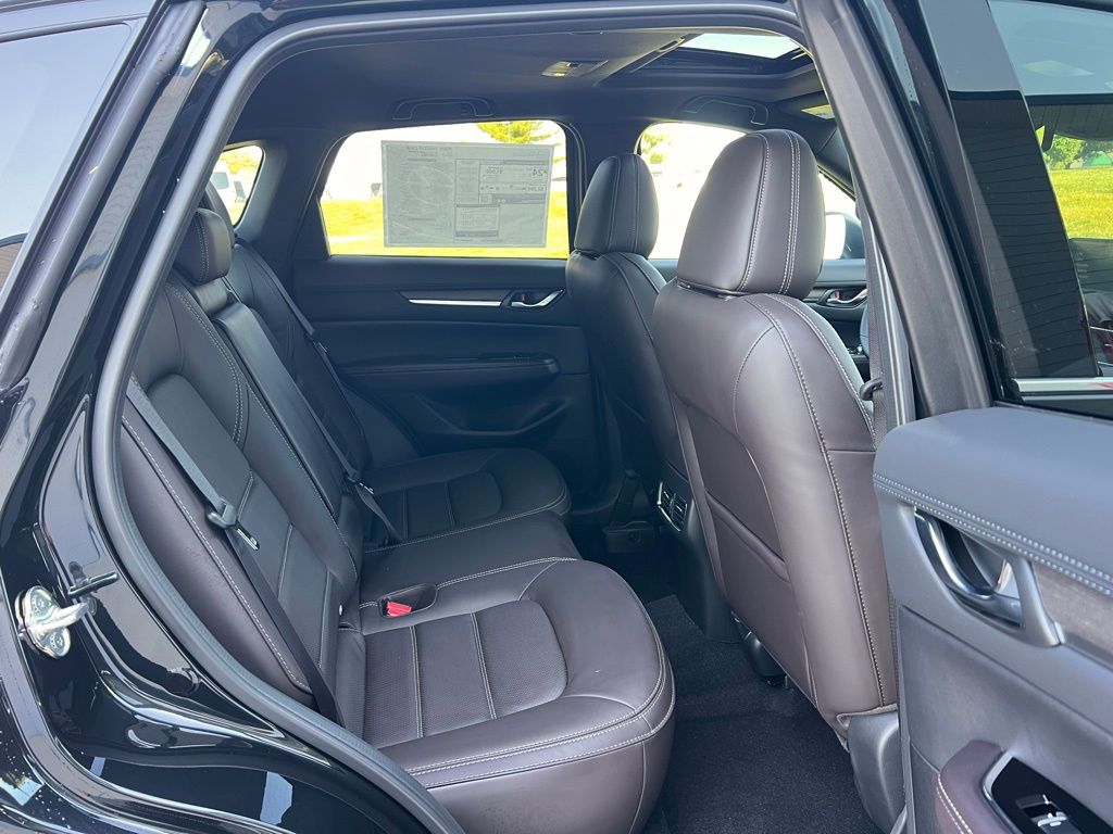 Thumbnail: 2025 Mazda CX-5 - 23