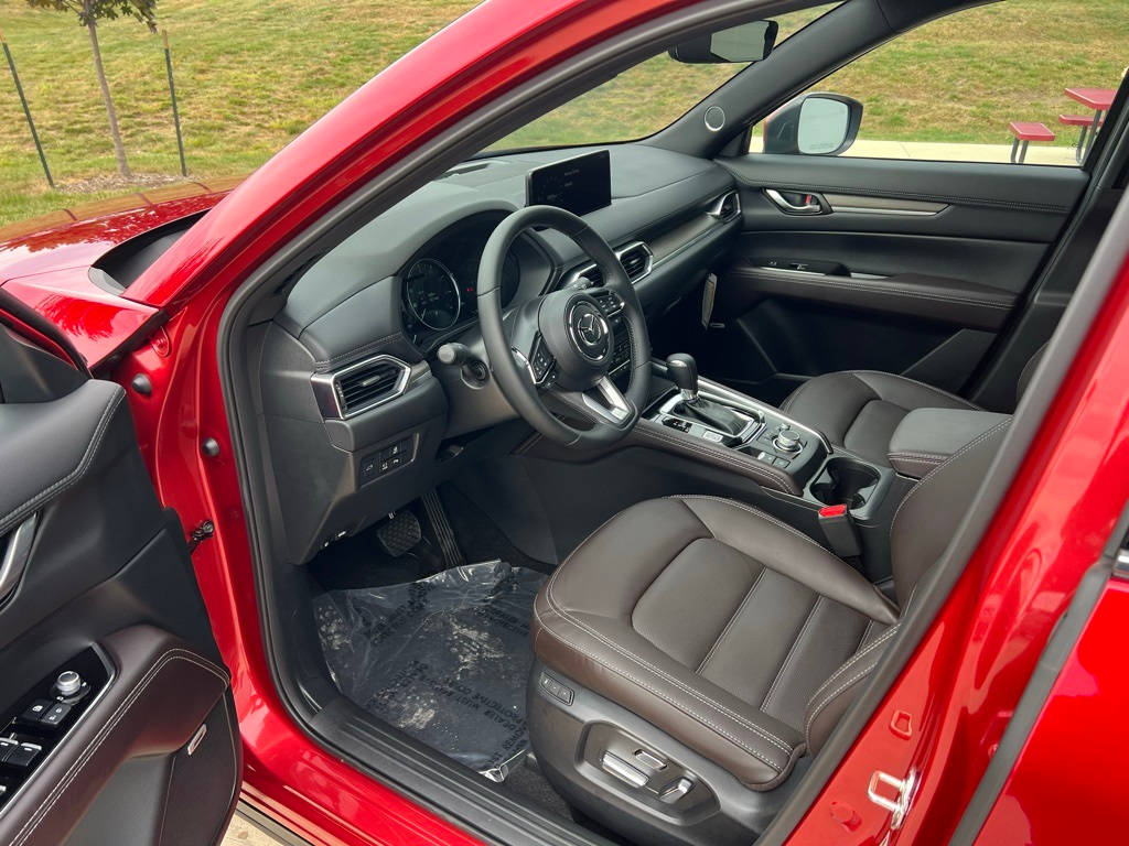 Thumbnail: 2025 Mazda CX-5 - 10