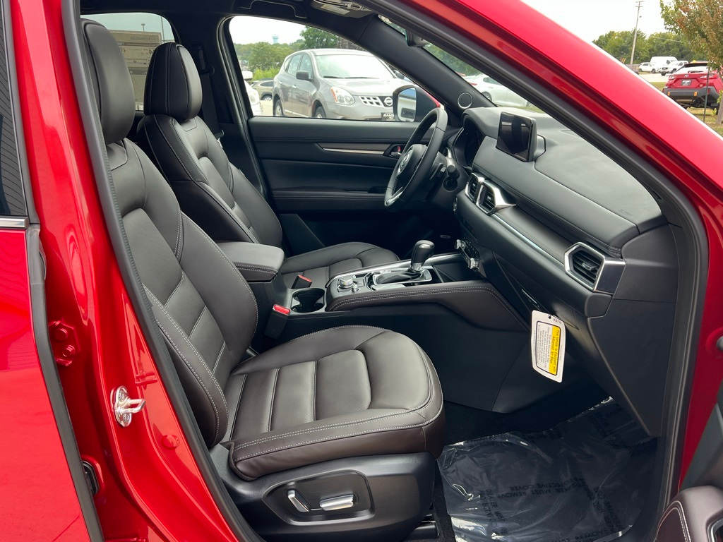 Thumbnail: 2025 Mazda CX-5 - 26