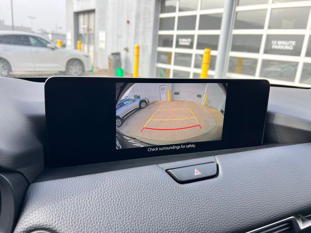 Thumbnail: 2026 Mazda CX-70 - 37