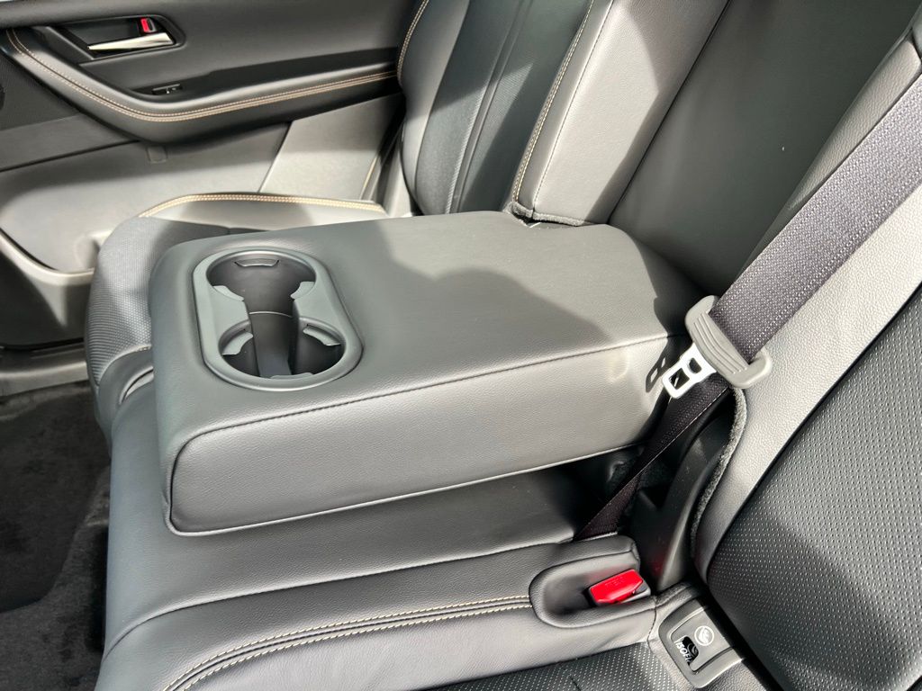 Thumbnail: 2026 Mazda CX-70 - 29