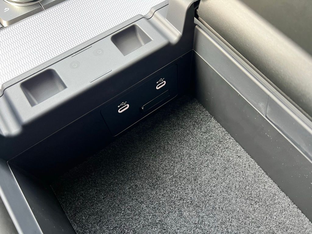 Thumbnail: 2026 Mazda CX-70 - 17