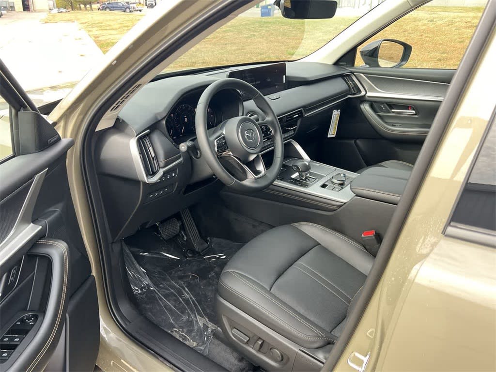 Thumbnail: 2025 Mazda CX-70 - 2