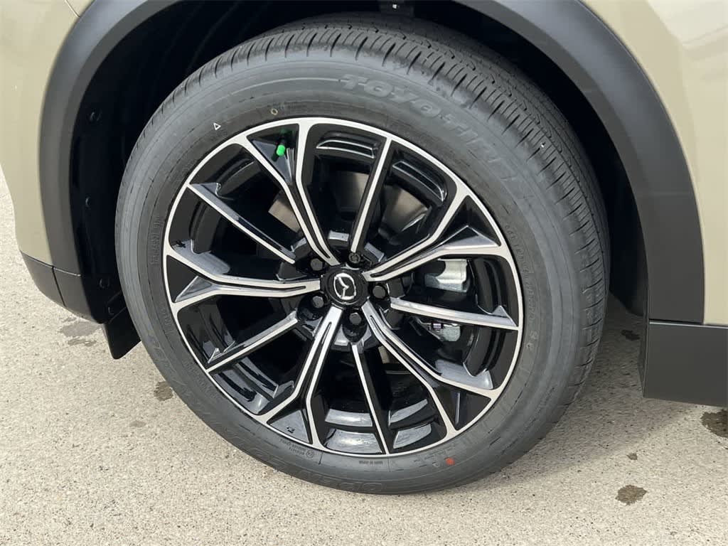 Thumbnail: 2025 Mazda CX-70 - 8