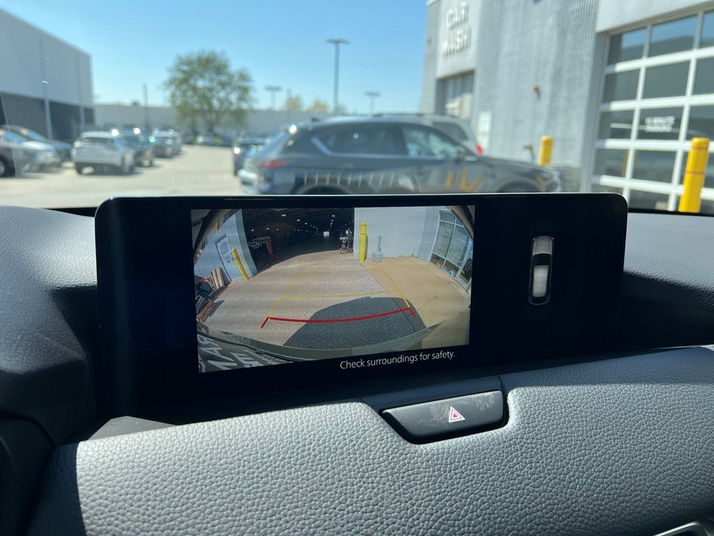 Thumbnail: 2025 Mazda CX-70 - 32