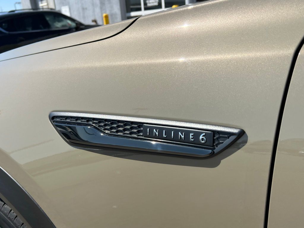 Thumbnail: 2025 Mazda CX-70 - 7