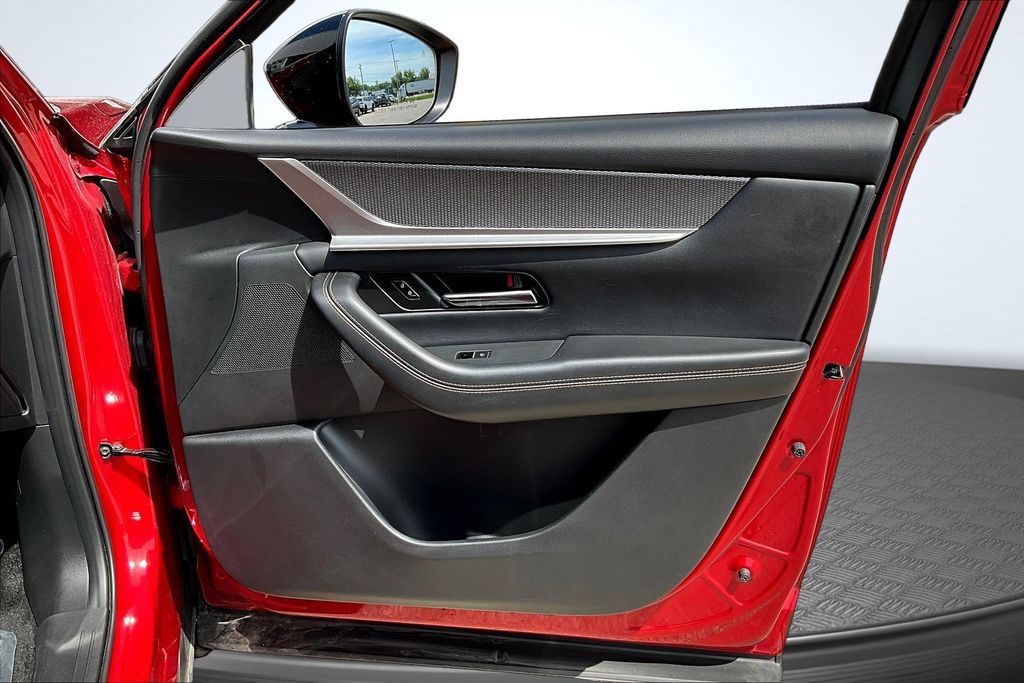 Thumbnail: 2025 Mazda CX-70 - 24