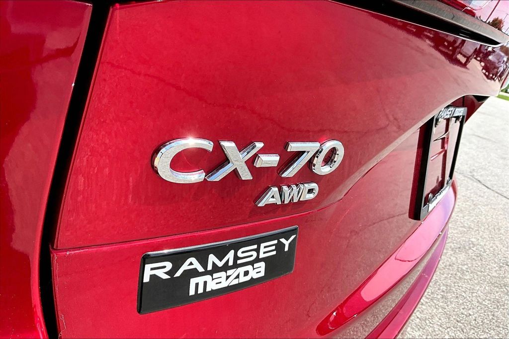 Thumbnail: 2025 Mazda CX-70 - 6