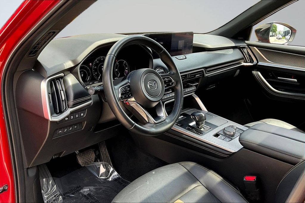 Thumbnail: 2025 Mazda CX-70 - 8