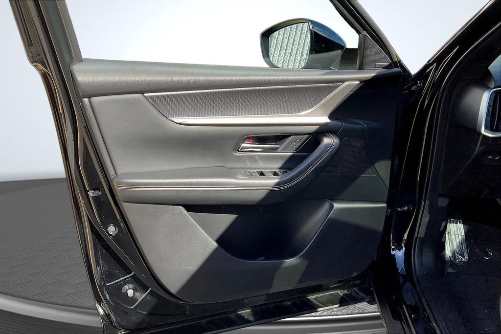 Thumbnail: 2025 Mazda CX-70 - 23