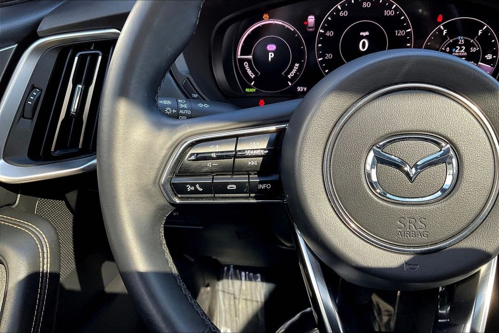 Thumbnail: 2025 Mazda CX-70 - 25
