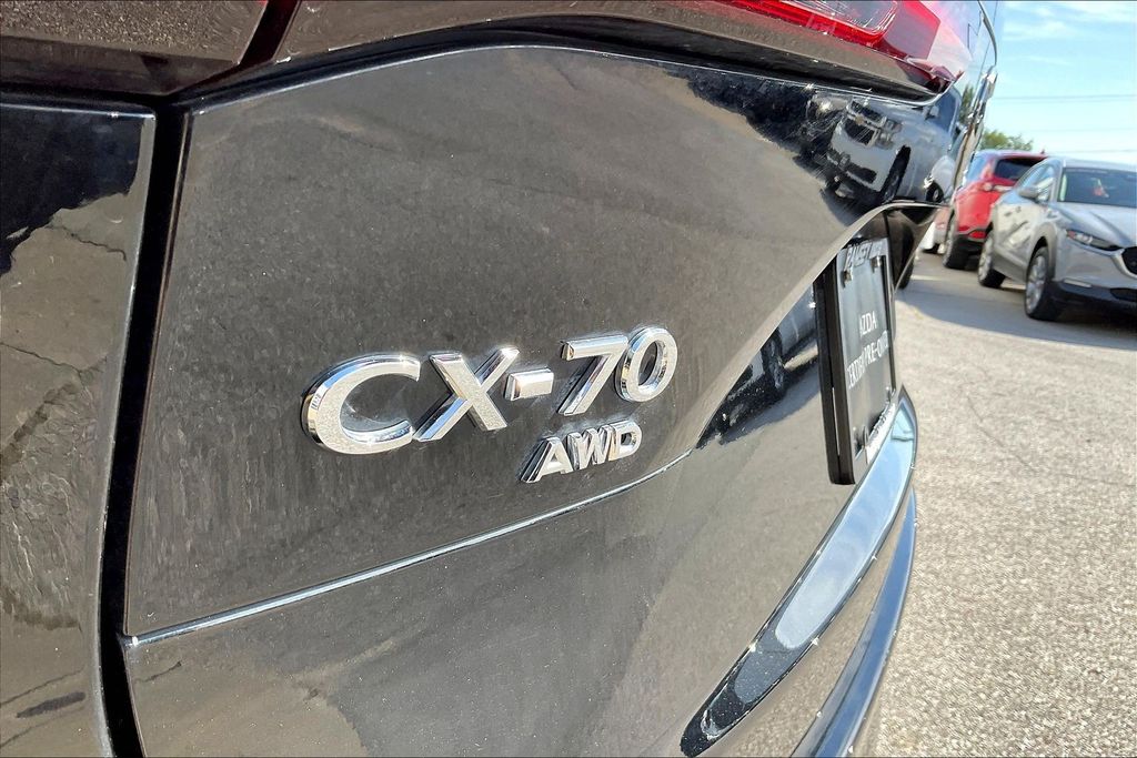 Thumbnail: 2025 Mazda CX-70 - 6