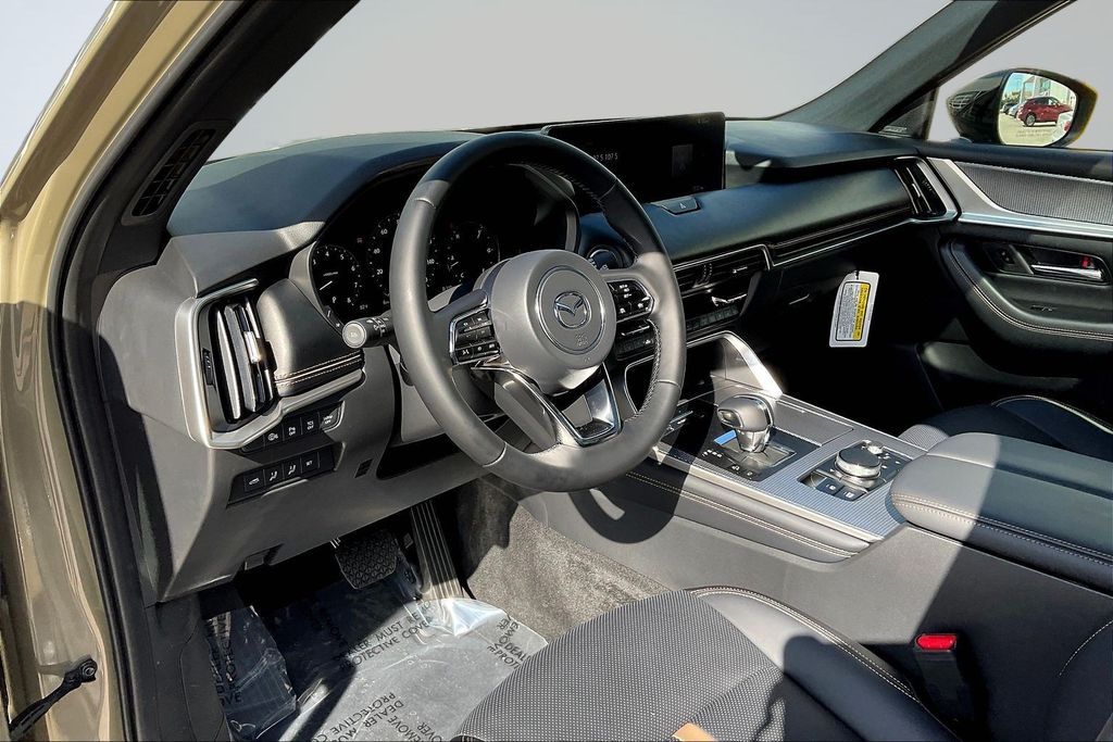 Thumbnail: 2026 Mazda CX-70 - 7