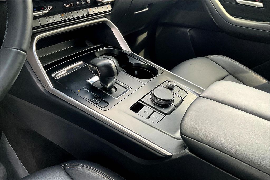 Thumbnail: 2025 Mazda CX-90 - 14
