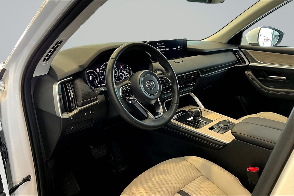 Thumbnail: 2024 Mazda CX-90 - 12