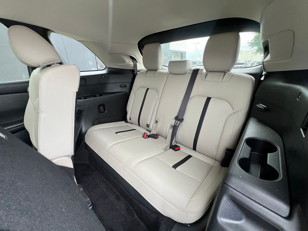 Thumbnail: 2024 Mazda CX-90 - 17