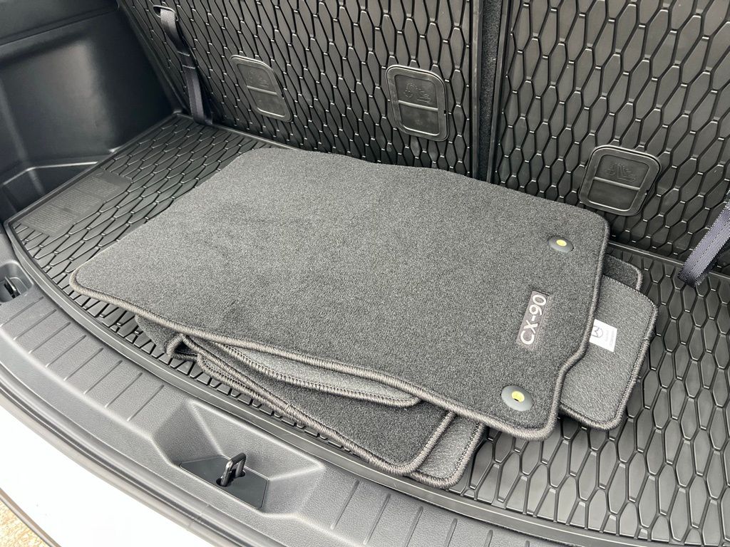 Thumbnail: 2026 Mazda CX-90 - 9