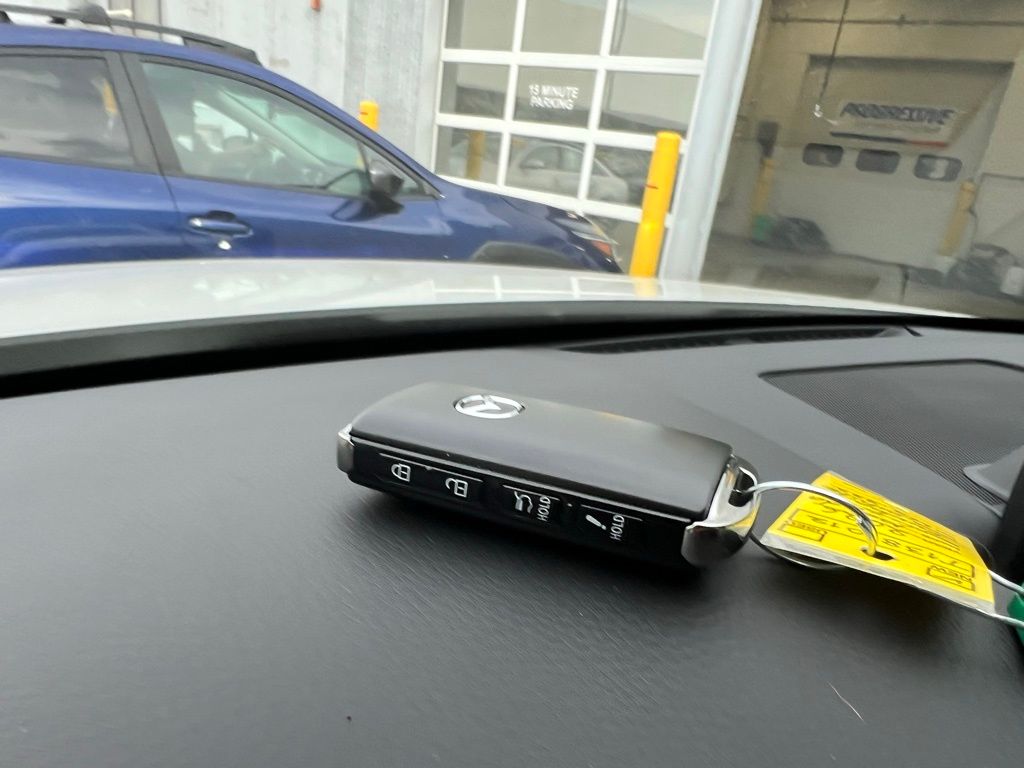 Thumbnail: 2026 Mazda CX-90 - 37