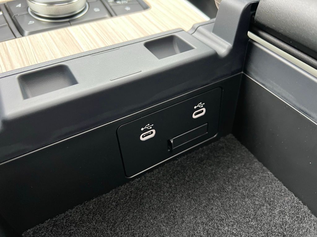 Thumbnail: 2026 Mazda CX-90 - 36