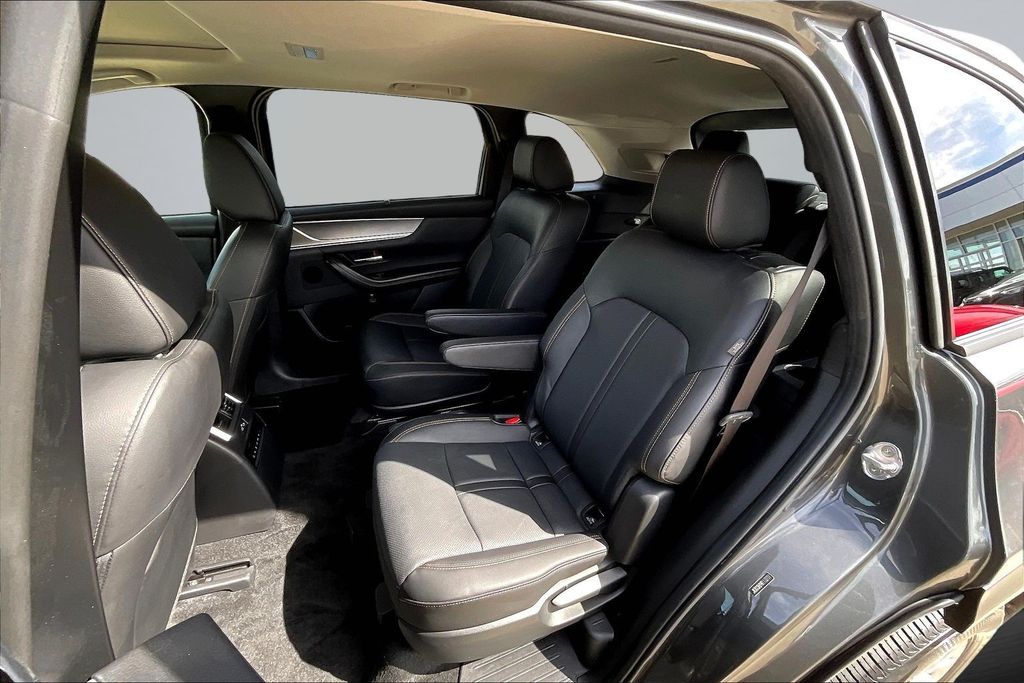Thumbnail: 2024 Mazda CX-90 - 11