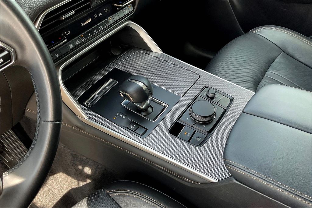 Thumbnail: 2024 Mazda CX-90 - 14