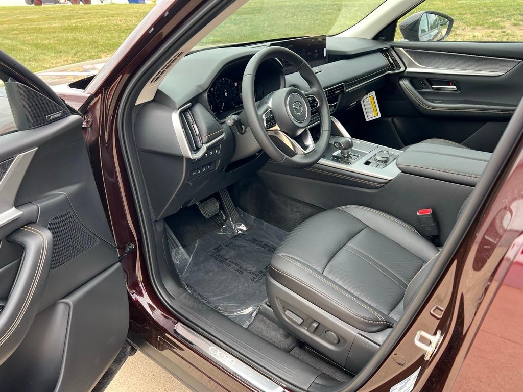 Thumbnail: 2025 Mazda CX-90 - 10