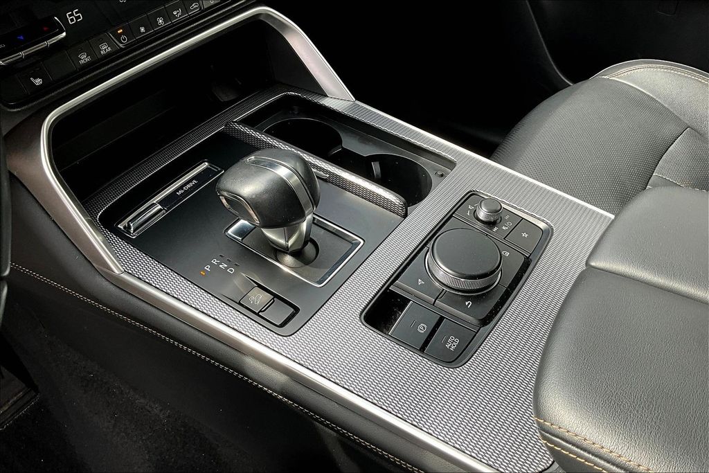 Thumbnail: 2024 Mazda CX-90 - 15