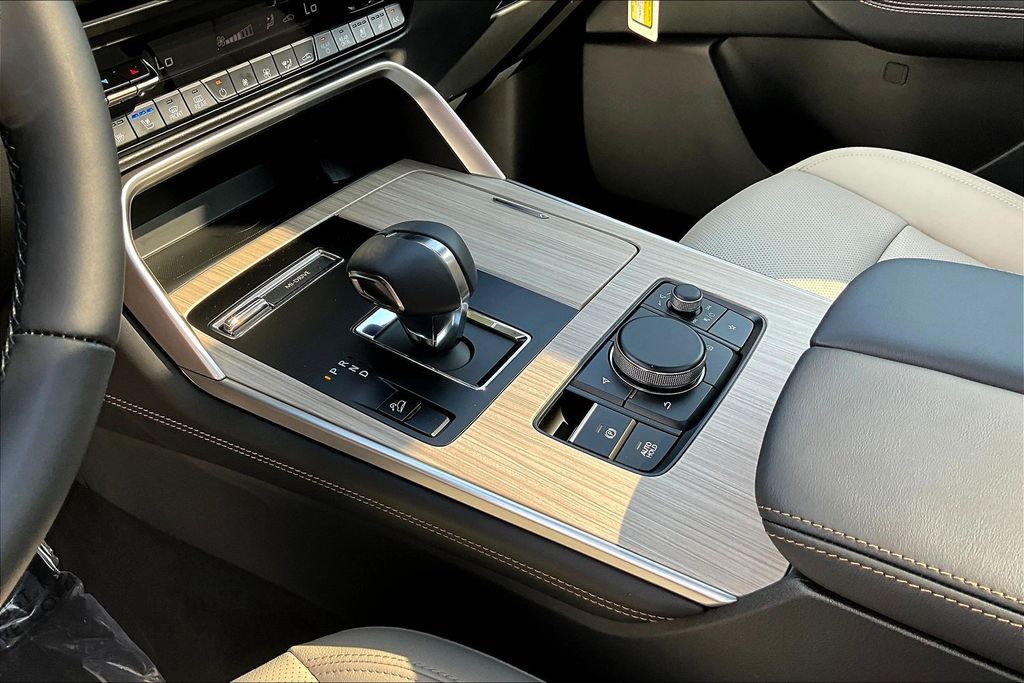 Thumbnail: 2026 Mazda CX-90 - 13