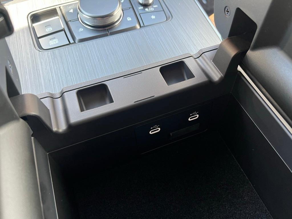 Thumbnail: 2025 Mazda CX-90 - 33