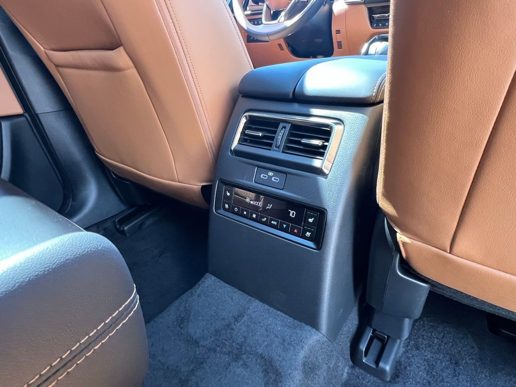 Thumbnail: 2025 Mazda CX-90 - 24