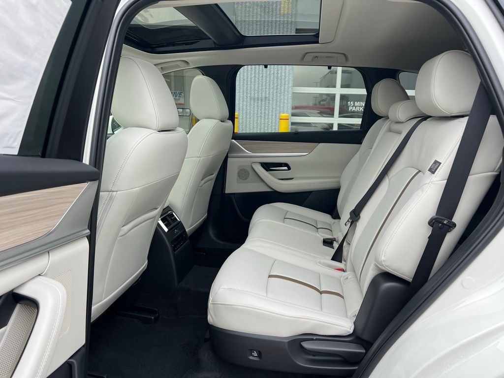 Thumbnail: 2026 Mazda CX-90 - 11