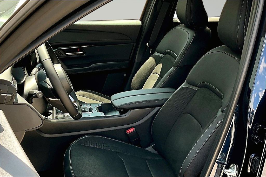 Thumbnail: 2026 Mazda CX-5 - 7