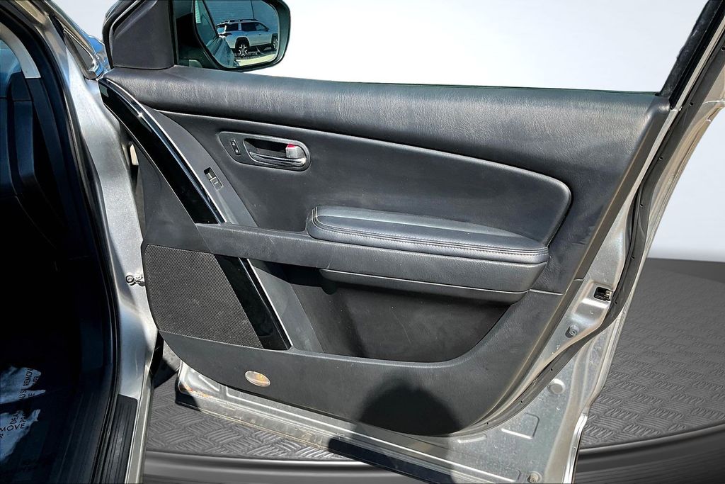 Thumbnail: 2010 Mazda CX-9 - 23