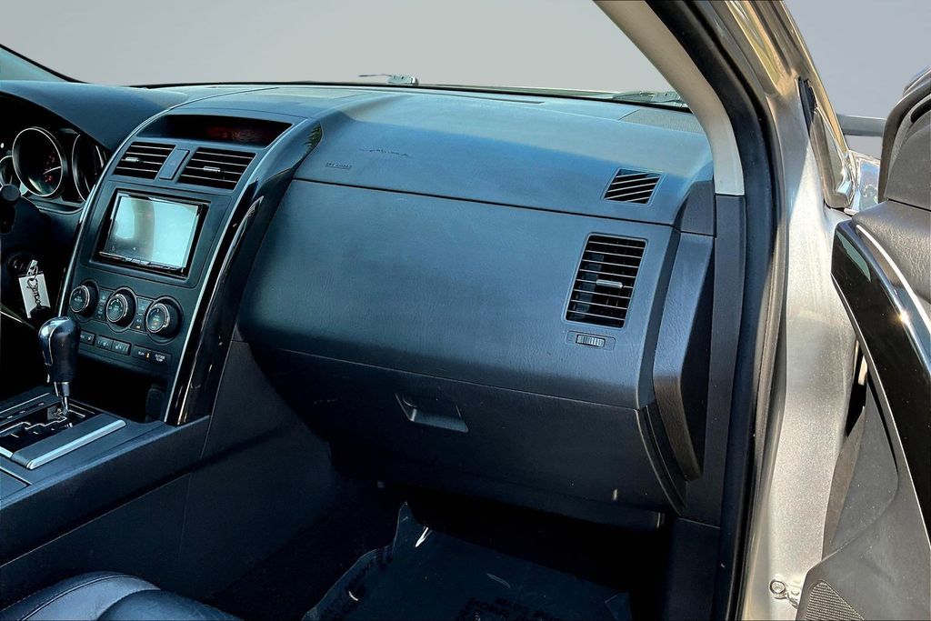 Thumbnail: 2010 Mazda CX-9 - 14
