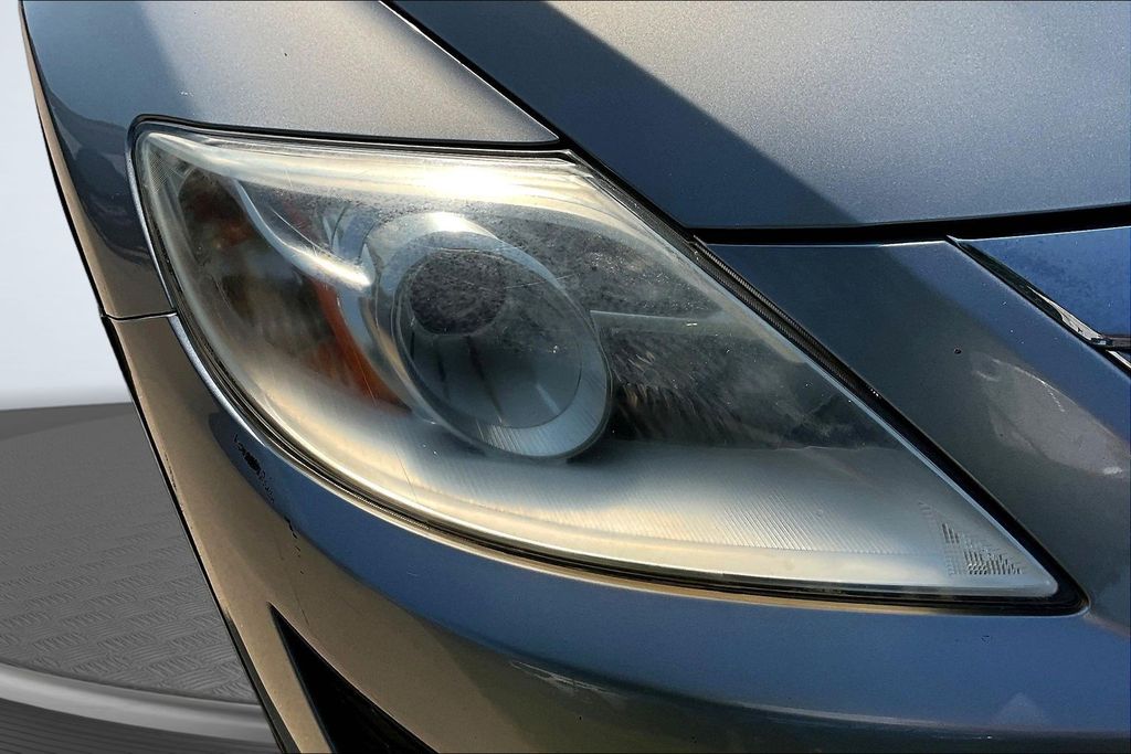 Thumbnail: 2010 Mazda CX-9 - 32